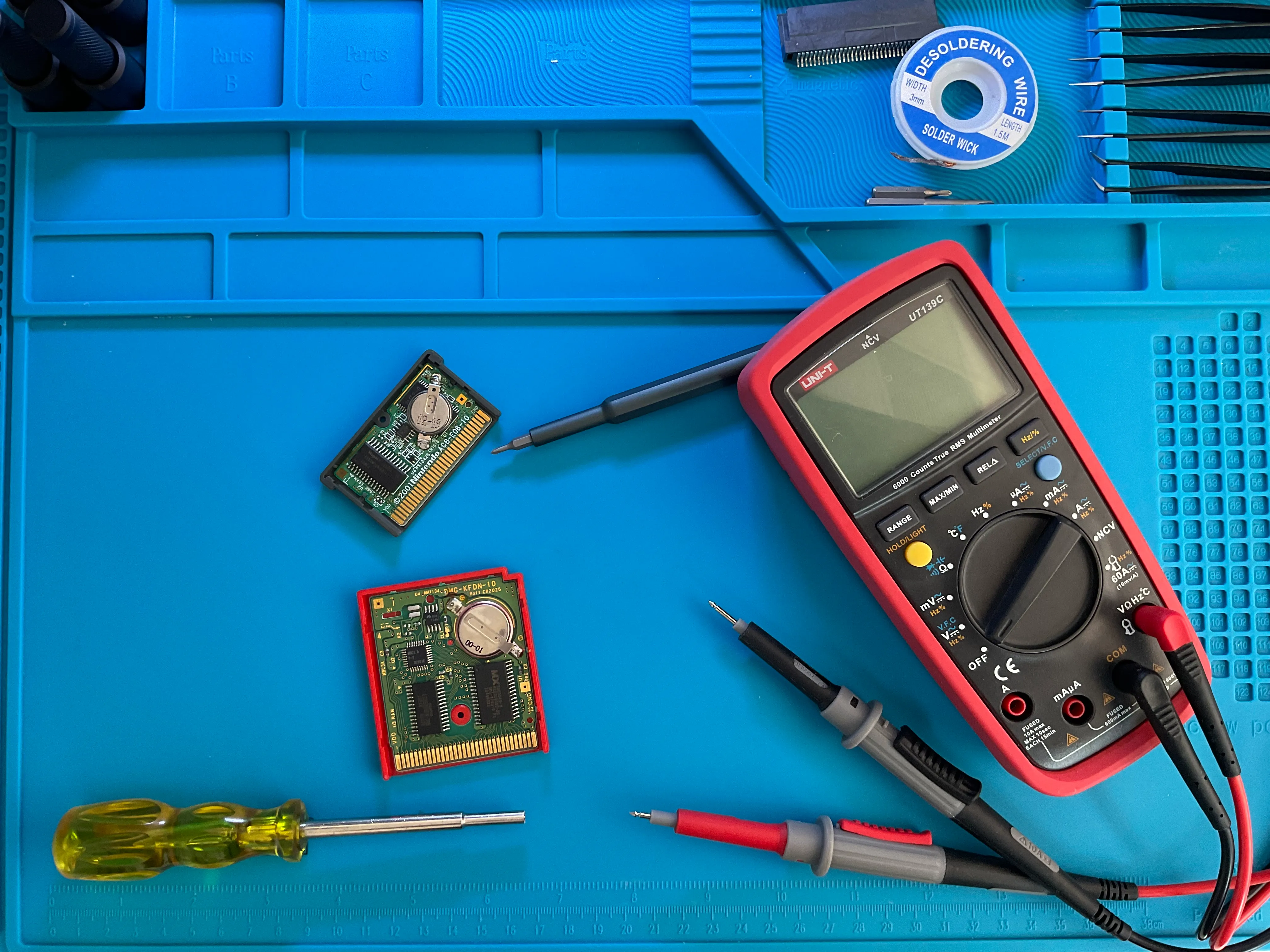 Multimeter set up for battery testing
